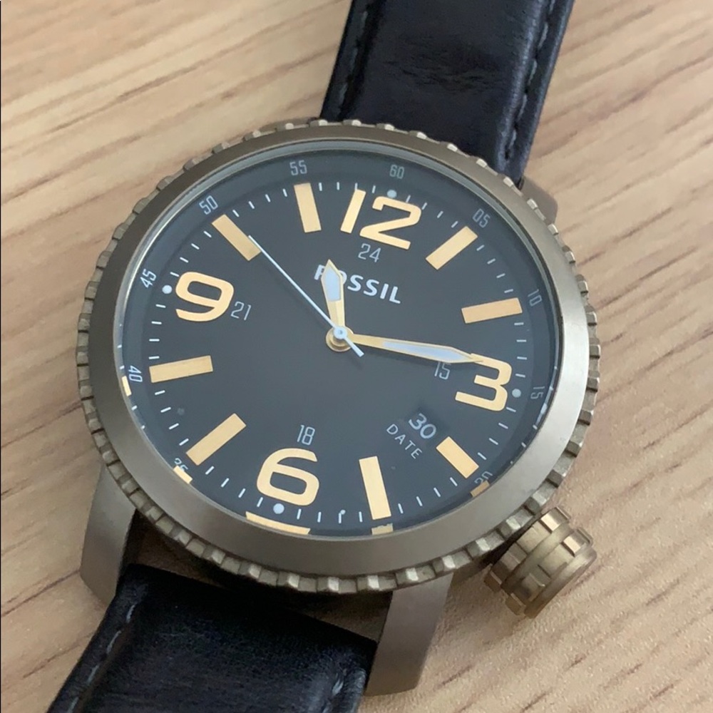 Fossil watch
